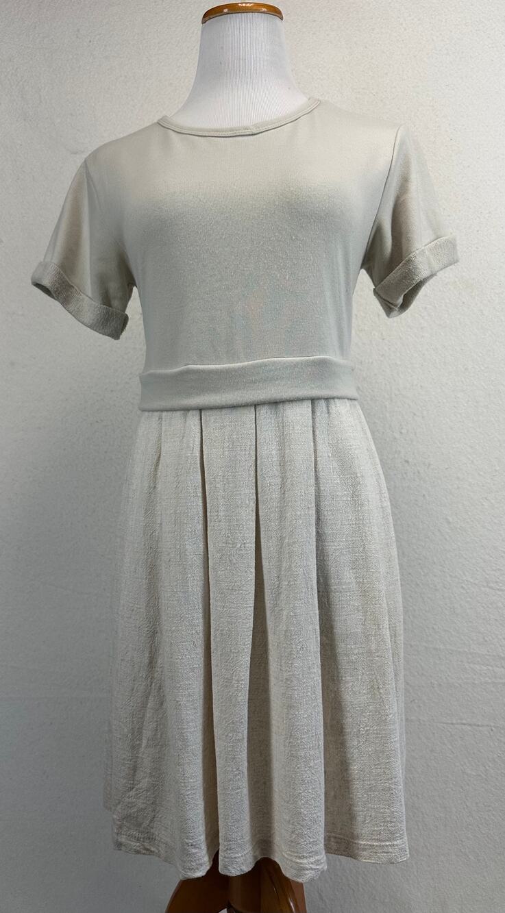 Ces Femme Cotton and Rayon Short Sleeve Dress SZ Small Casual Minimalist Basic